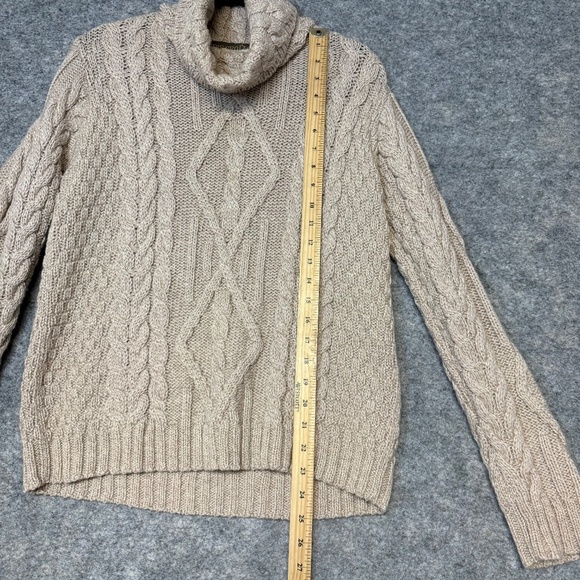 Inis Crafts Ireland Beige Cable Knit Turtleneck Sweater 100% Merino Wool Women S - Picture 10 of 12